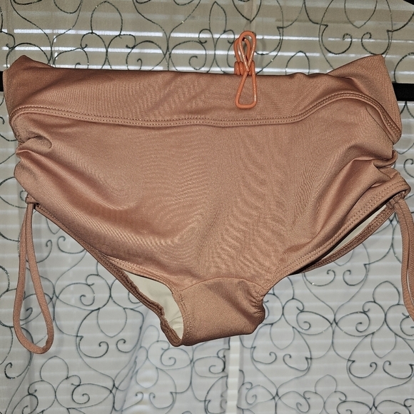 🇺🇸💲 PINK ACTIVE BY VICTORIA SECRET GYM TO SWIM CINCH SIDE SHORTIE - Picture 7 of 8
